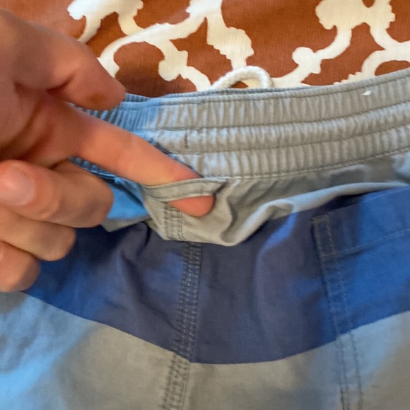 2 pairs of Mossimo shorts - Picture 6 of 9